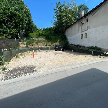 Alifakovac 2 شقة *